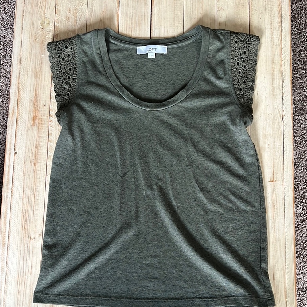 LOFT Women's Olive Green Lace Sleeve Top